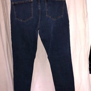VS Mid rise Siren Jeans